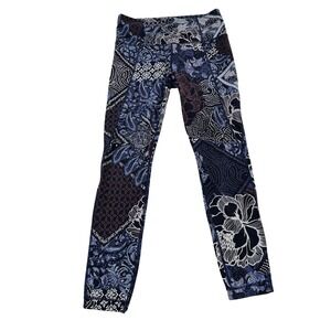 Athleta‎ Paisley Floral Print Leggings Pants XS Made in Vietnam